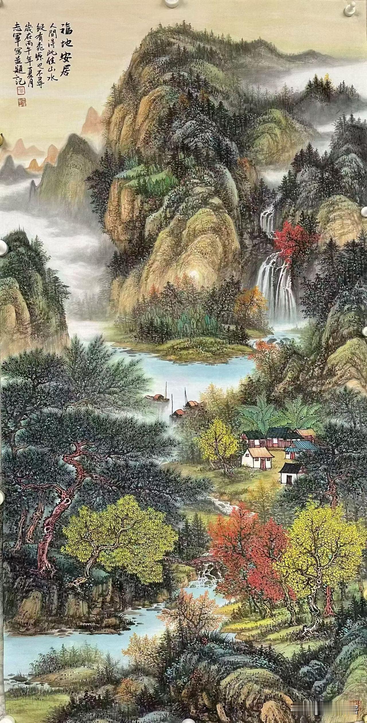 上联：霜吻枫林秋色醉，
下联：寒袭野草暮光浑？