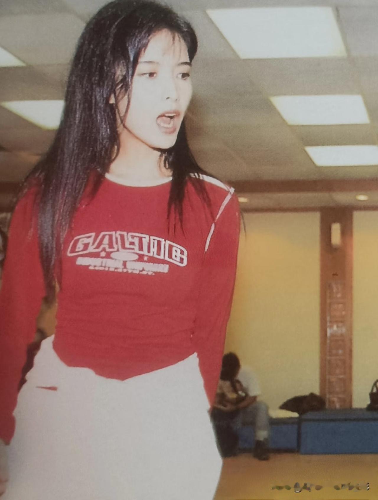 日常甜美风美少女(o°ω°o)周慧敏 漂亮明星照片分享