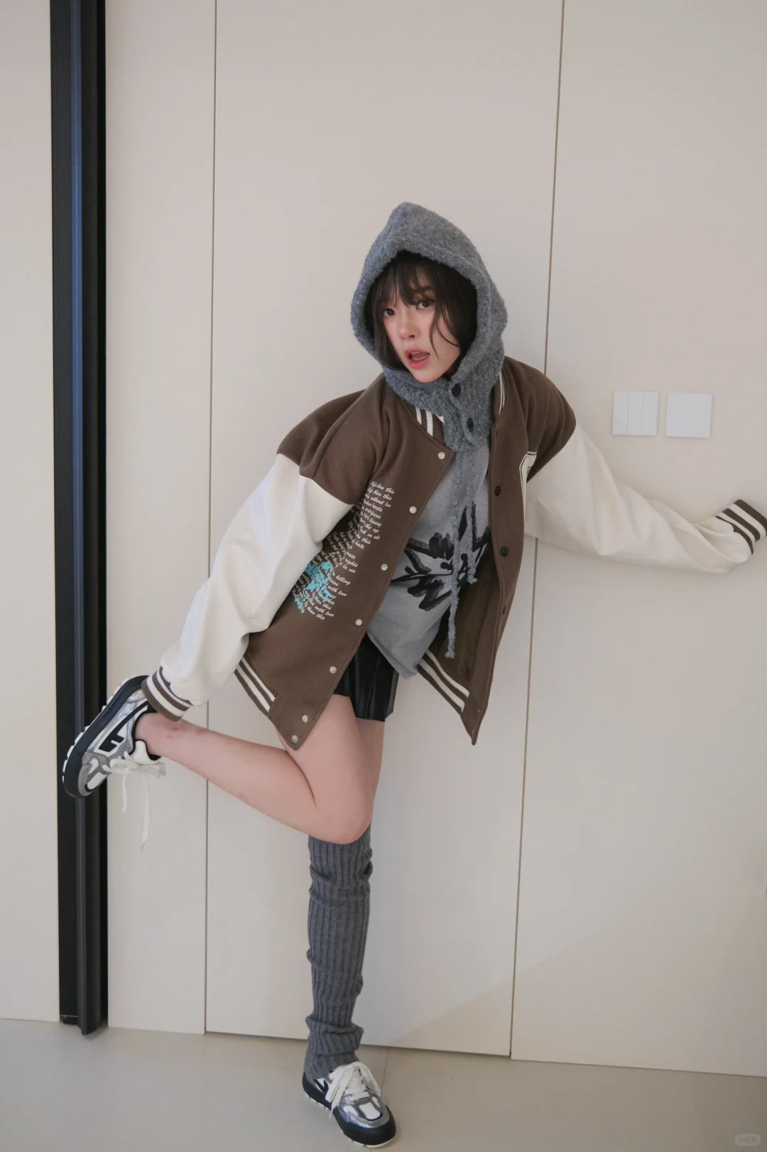 今日ootd 🤎🩶学院街头复古风✨