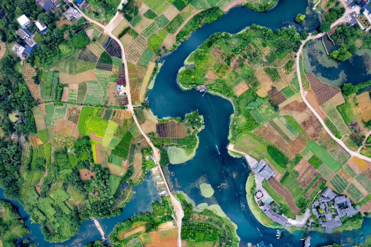 桂林喀斯特地貌#桂林市地标打卡# #桂林去哪好玩#