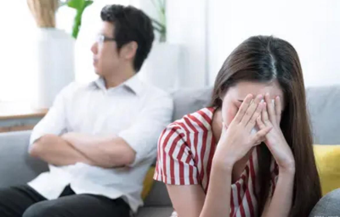 “为什么他们嘴上都说爱的是我，可最后都会为了别的女人抛弃我？”

这是我们一位来