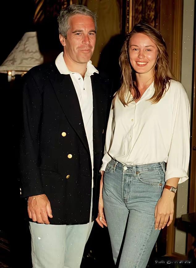 爱泼斯坦人品这么差，如此不尊重女性，可为什么还这么有女人缘？而且有些女人对他是死