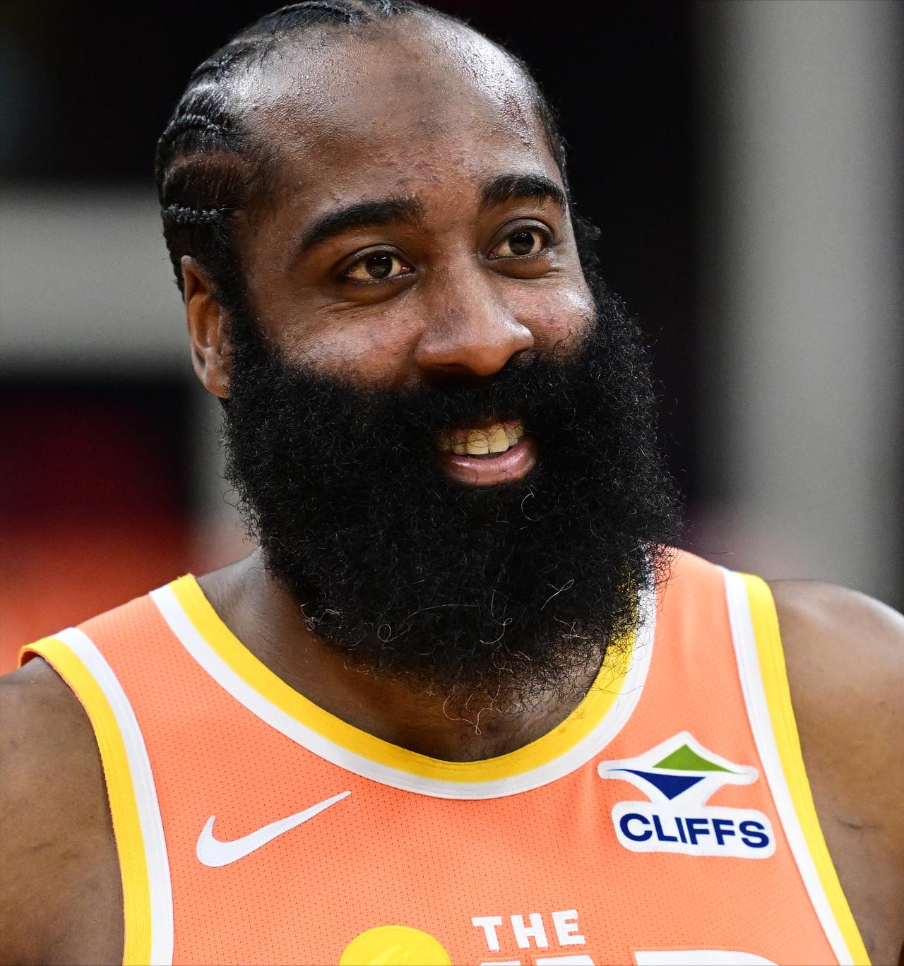 花式吹嘘！阿特金森谈哈登：

“哈登今天的表现并非最佳。”

“但每当比赛进入尾