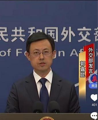 美国接连突袭委内瑞拉抓走马杜罗夫妇、轰炸伊朗核设施，难道不是专门设圈套逼中国出兵