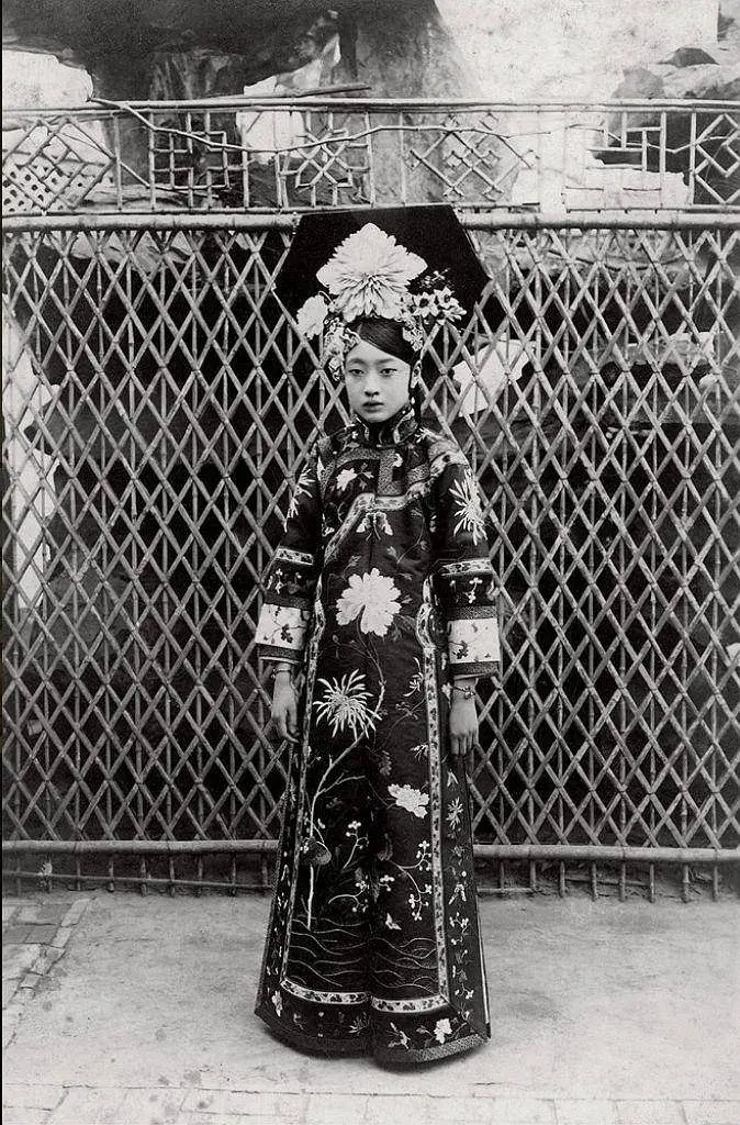 皇后婉容 历史知识 ​​​