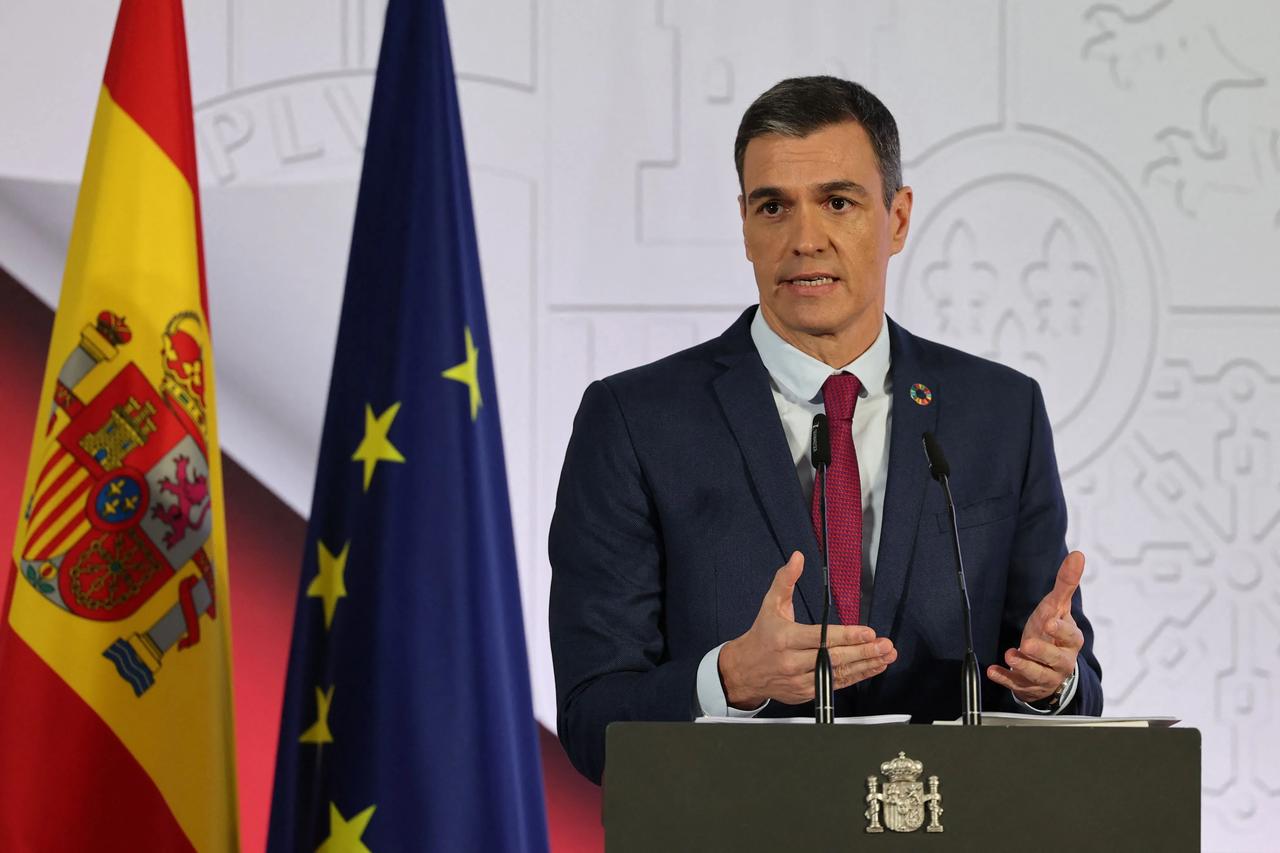 西班牙首相桑切斯再次来华访问，这是他2023年以来，短短4年里第4次到访中国，在