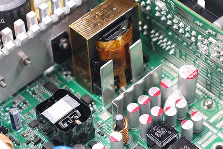 600W性价比最高 电脑电源你就这样买 富哥主机除外！