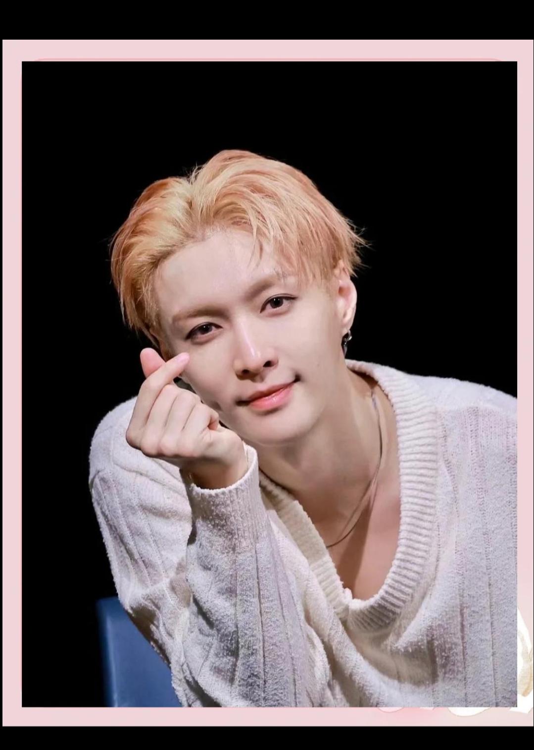 出道13年零绯闻！
归国四子中他凭“拼命”封神，
低调人设太圈粉[赞][赞][赞