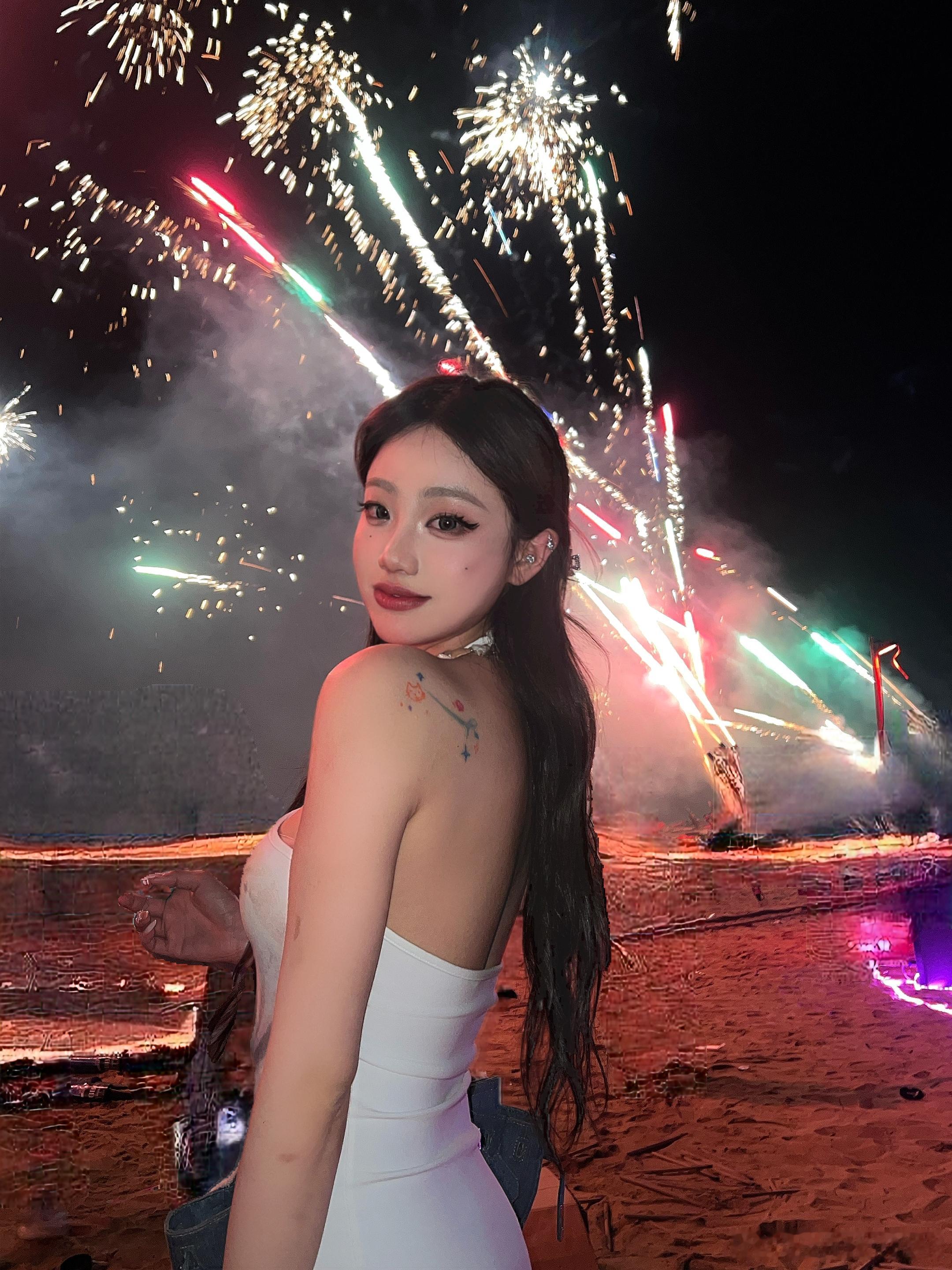 Hi 新的一年给你放个大烟花吧🎆 