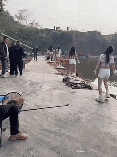 钓场也卷了吗，为了引流，开始做营销啦！