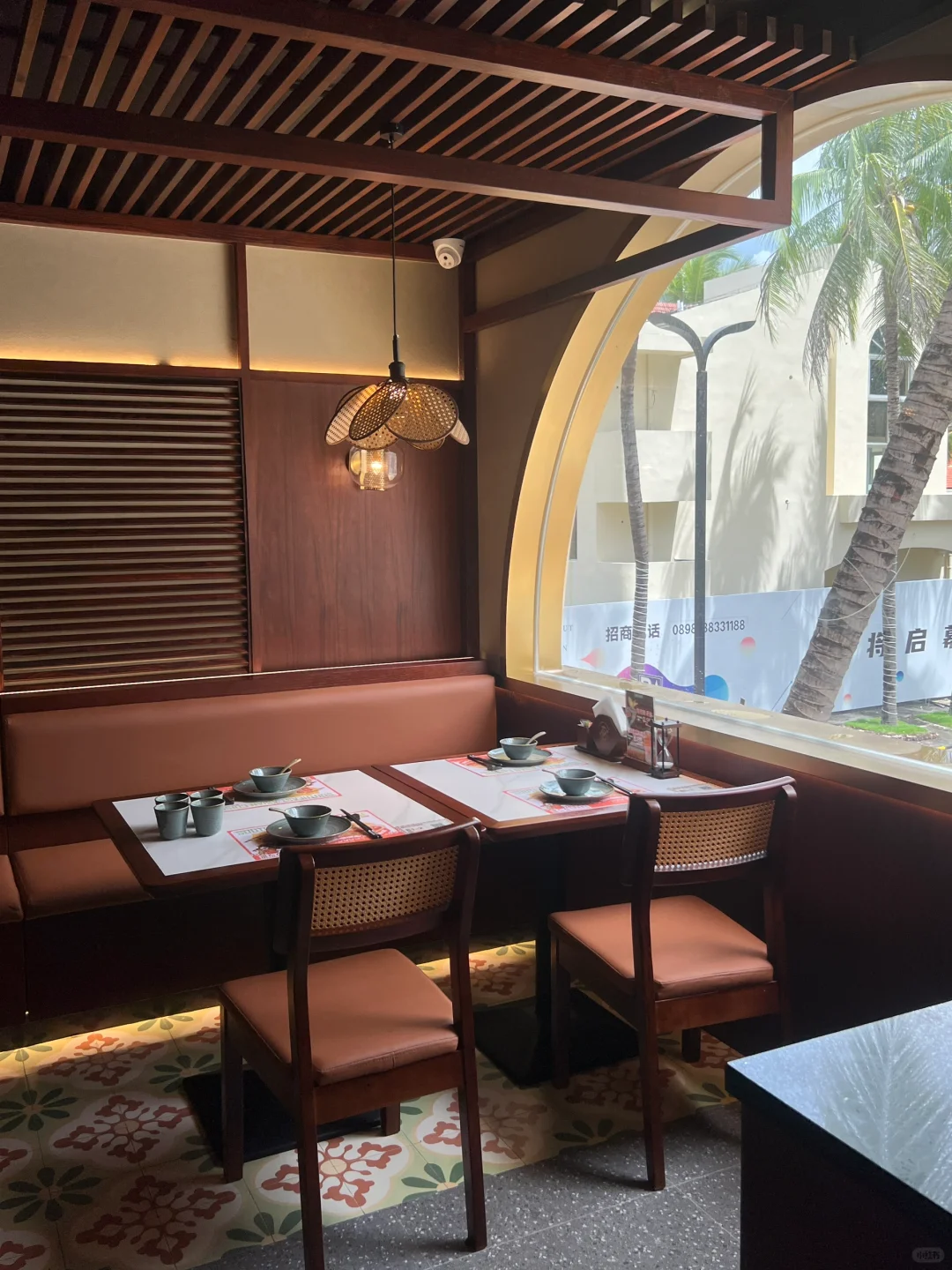 不在曼谷！！！在海南！！！新开的海边漂亮店..