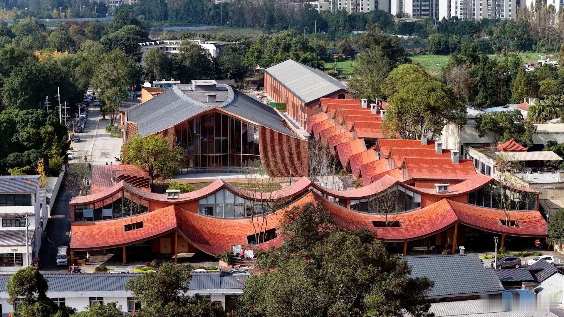 难怪华妃甄嬛为蜀锦抢破头 哇塞！看了《梦想改造家》，瞬间get华妃甄嬛抢蜀锦的疯