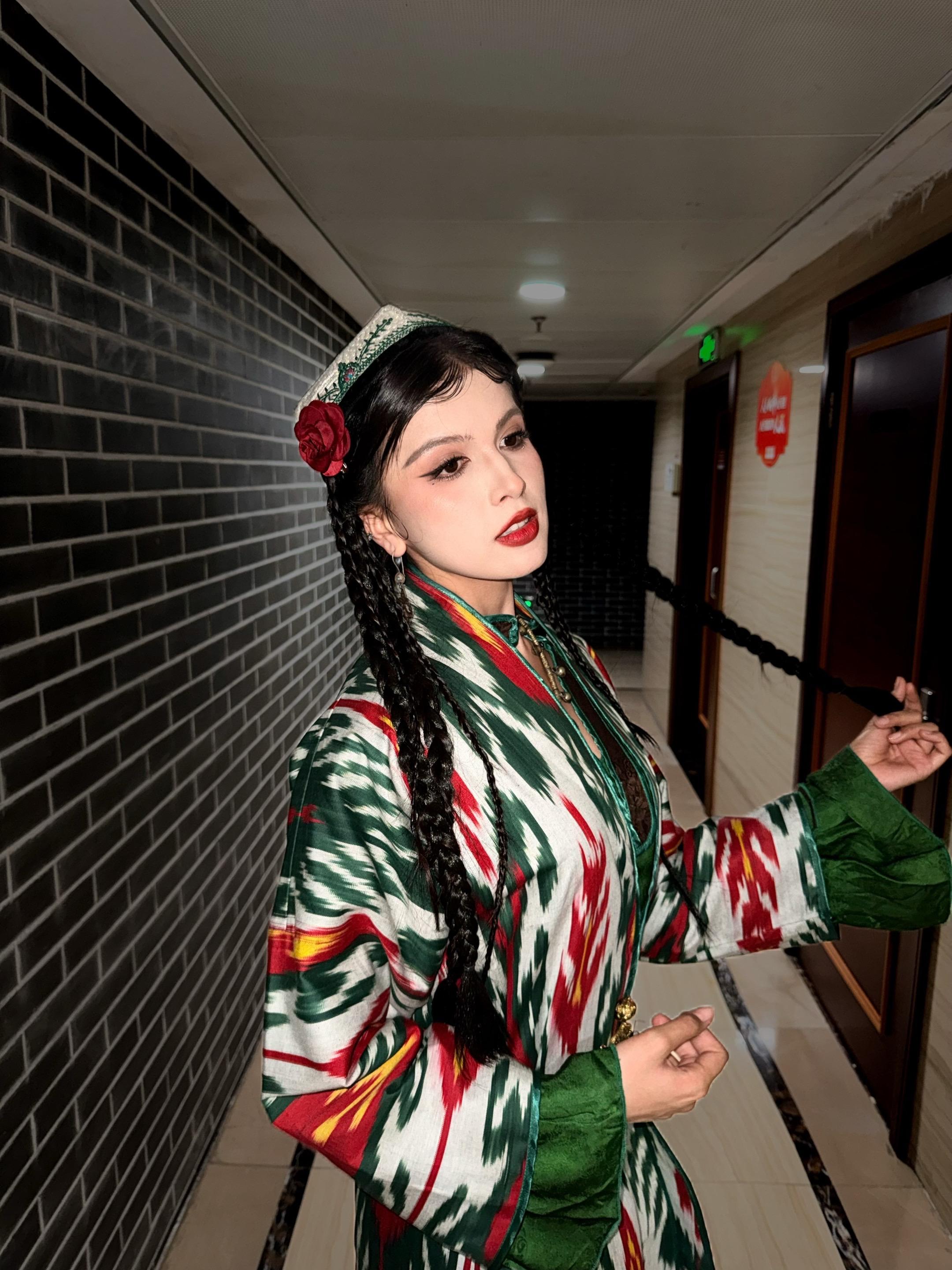 这次穿进livehouse