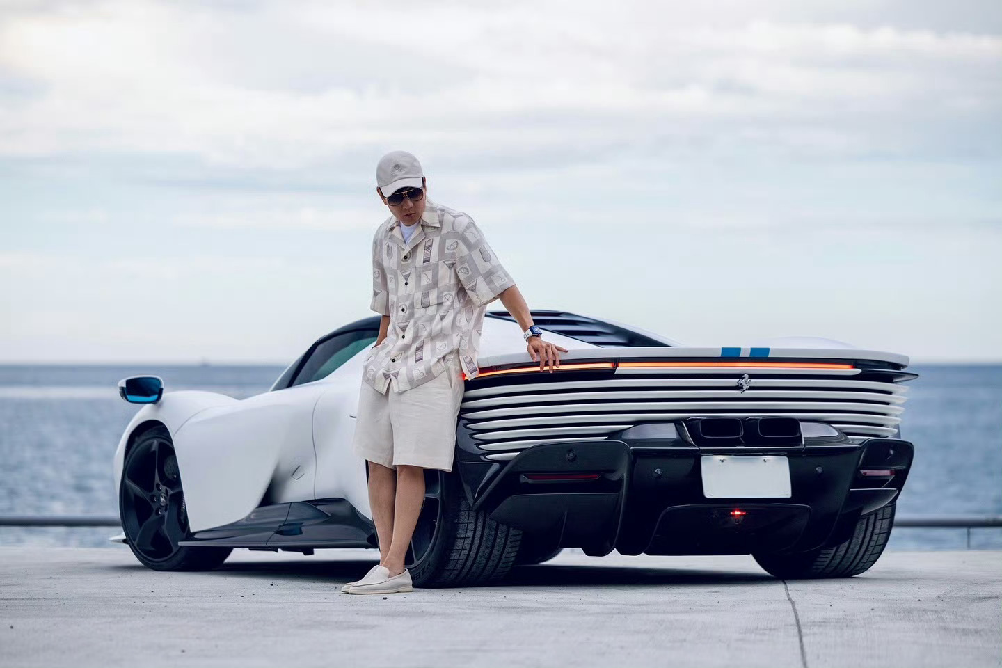 林俊杰的新车--法拉利Daytona SP3 林俊杰大v聊车