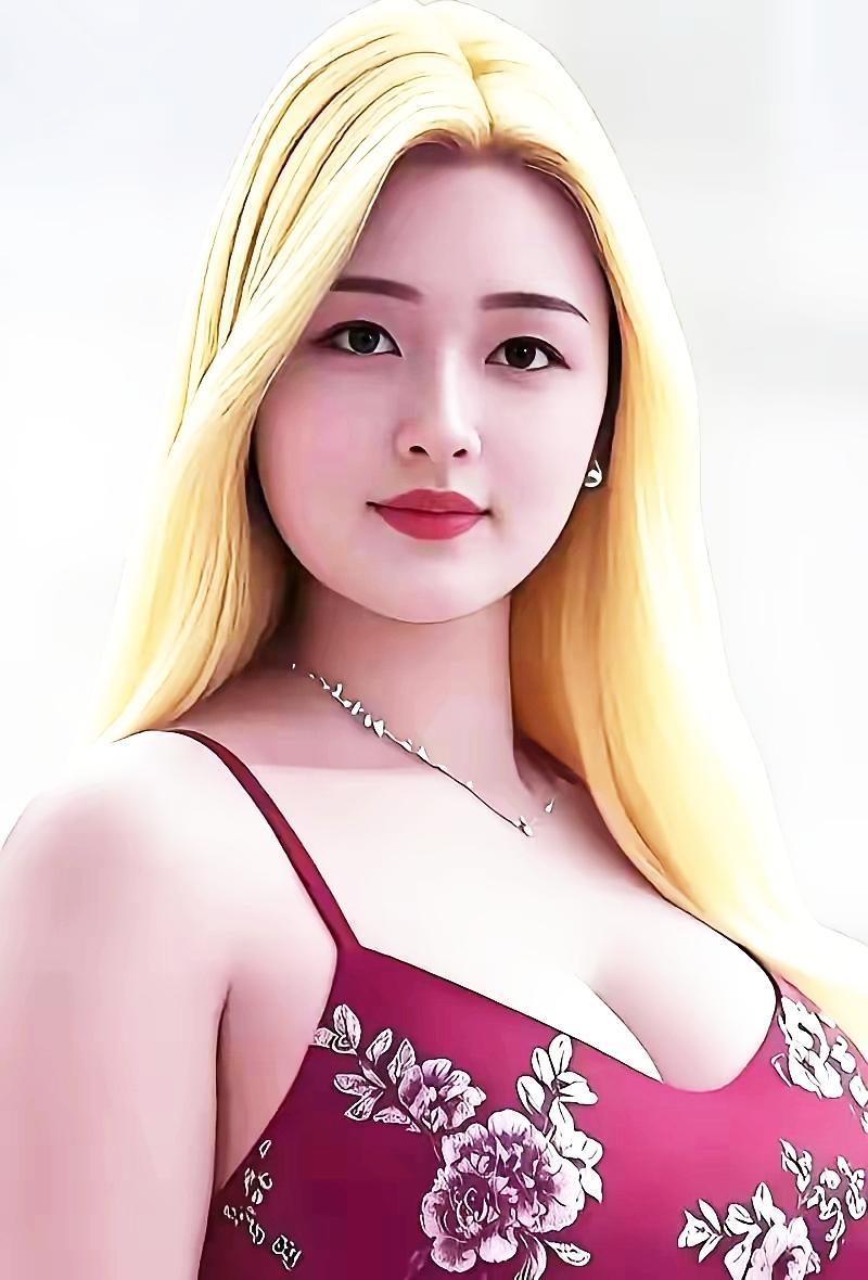 温柔甜美的金发少女，穿着精致的红色连衣裙，散发着优雅的气质。