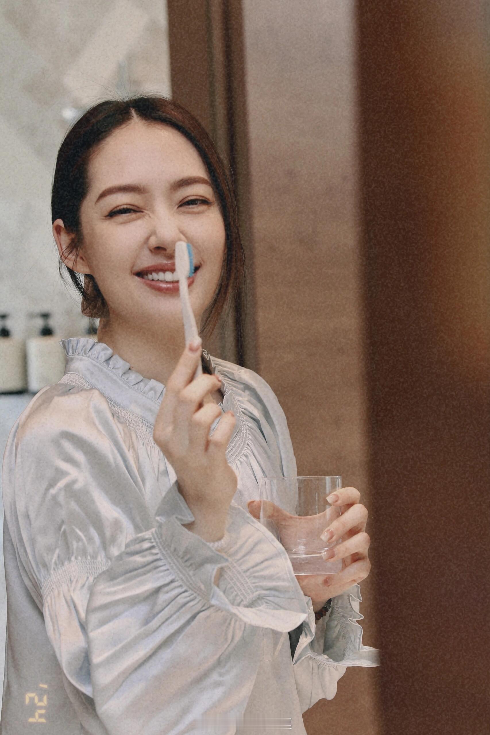 #郭碧婷[超话]# 2024.05.30 xhs🍠更新一则碎片🧩庫存 biu