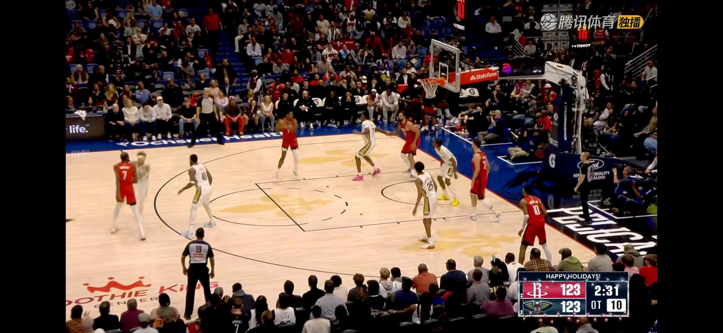 老杜想出手不容易，amen和始皇在鹈鹕眼里相当于两个木桩子吧 