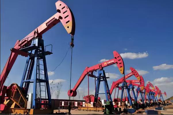 中东冲突，原油越来越贵，有意思的一幕出现了！

大家都知道，这段时间原油因为冲突