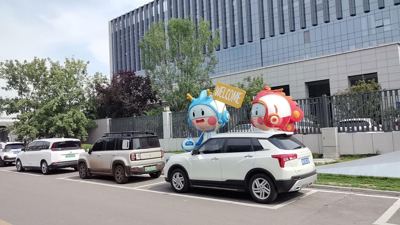 前尘，往事，曾经，过去，爱恨，欢喜哀愁，一幕幕从眼前划过回不去的何止是时间，还有
