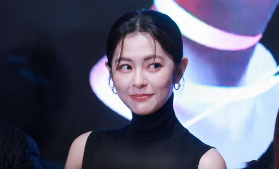 任容萱分手任容萱否认Selina怀二胎 据台媒，今日出席活动，被问及是否考虑步入