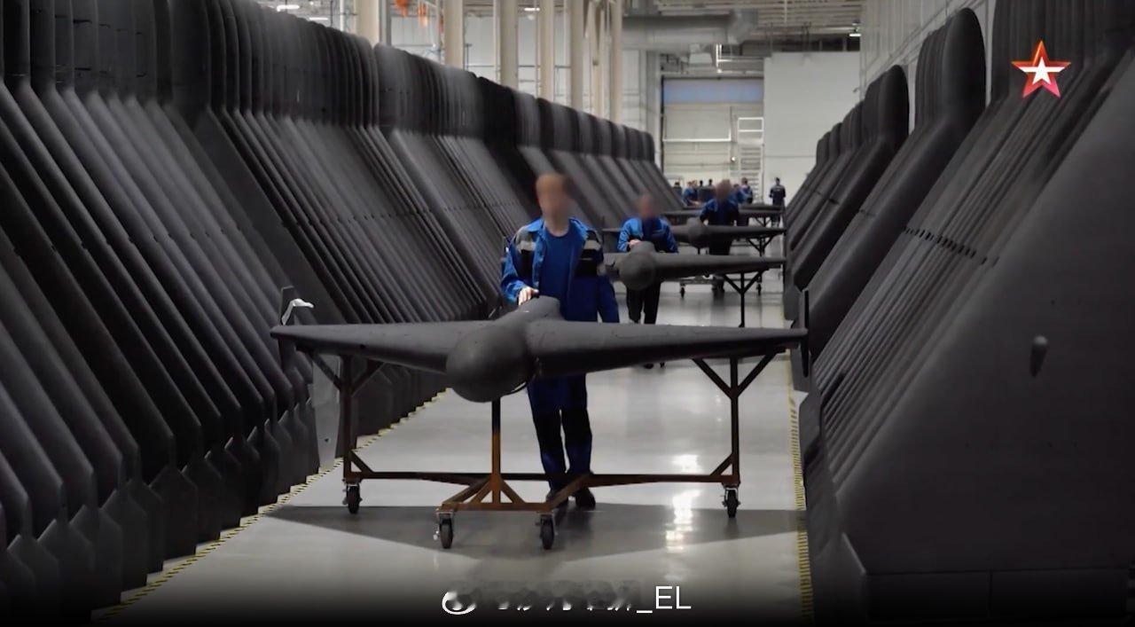 乌克兰国防部情报总局称，有1.2万名朝鲜工人参与俄罗斯“天竺葵”自杀式无人机的生