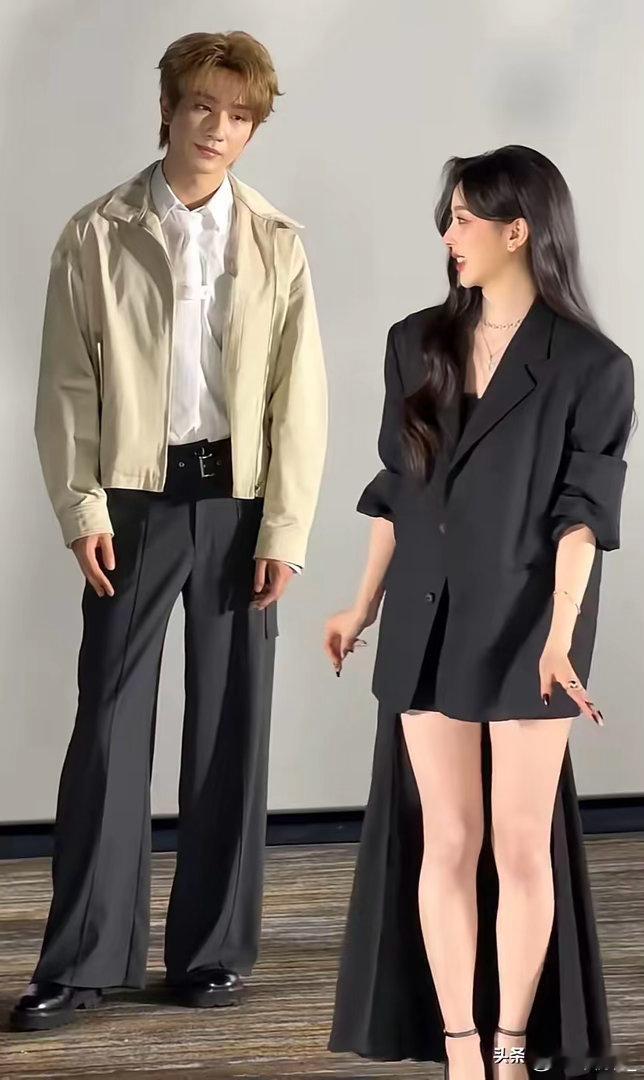 李宏毅难道因为压了几部剧心里不平衡，剧宣也摆烂了吗