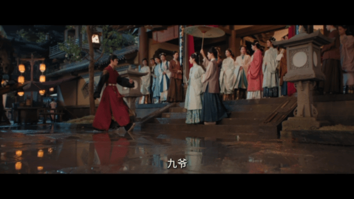 花开锦绣捧鞋而上名场面在今晚赵凌的浪漫就是——她会路过积水，所以他提前等在门口；