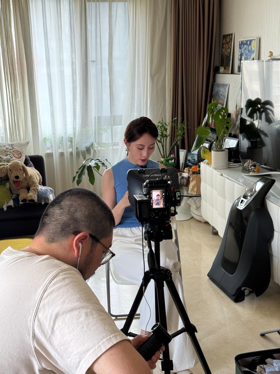 下午3点飞机，12点还在录视频，12点半还没出发，13:07还没到机场，你们极致