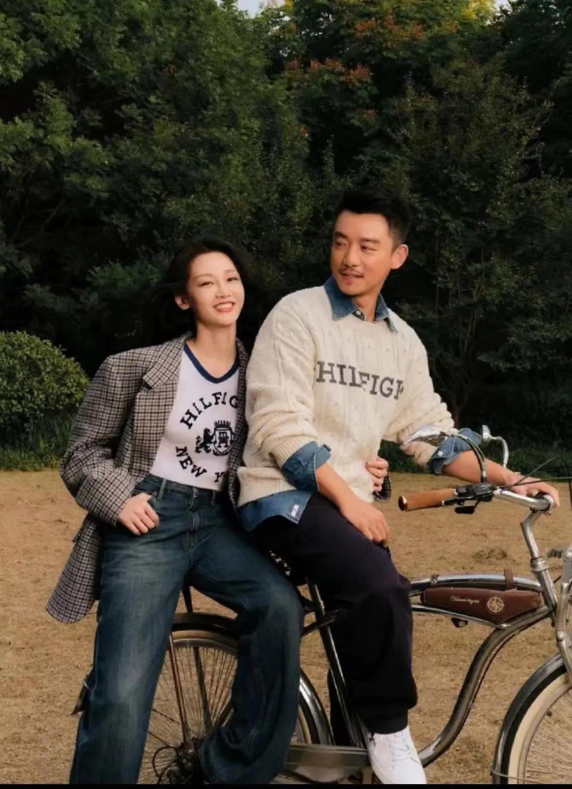 郑钧一语击中

郑恺为什么选择苗苗做老婆。

不是因为一见钟情，也不是日久生情，