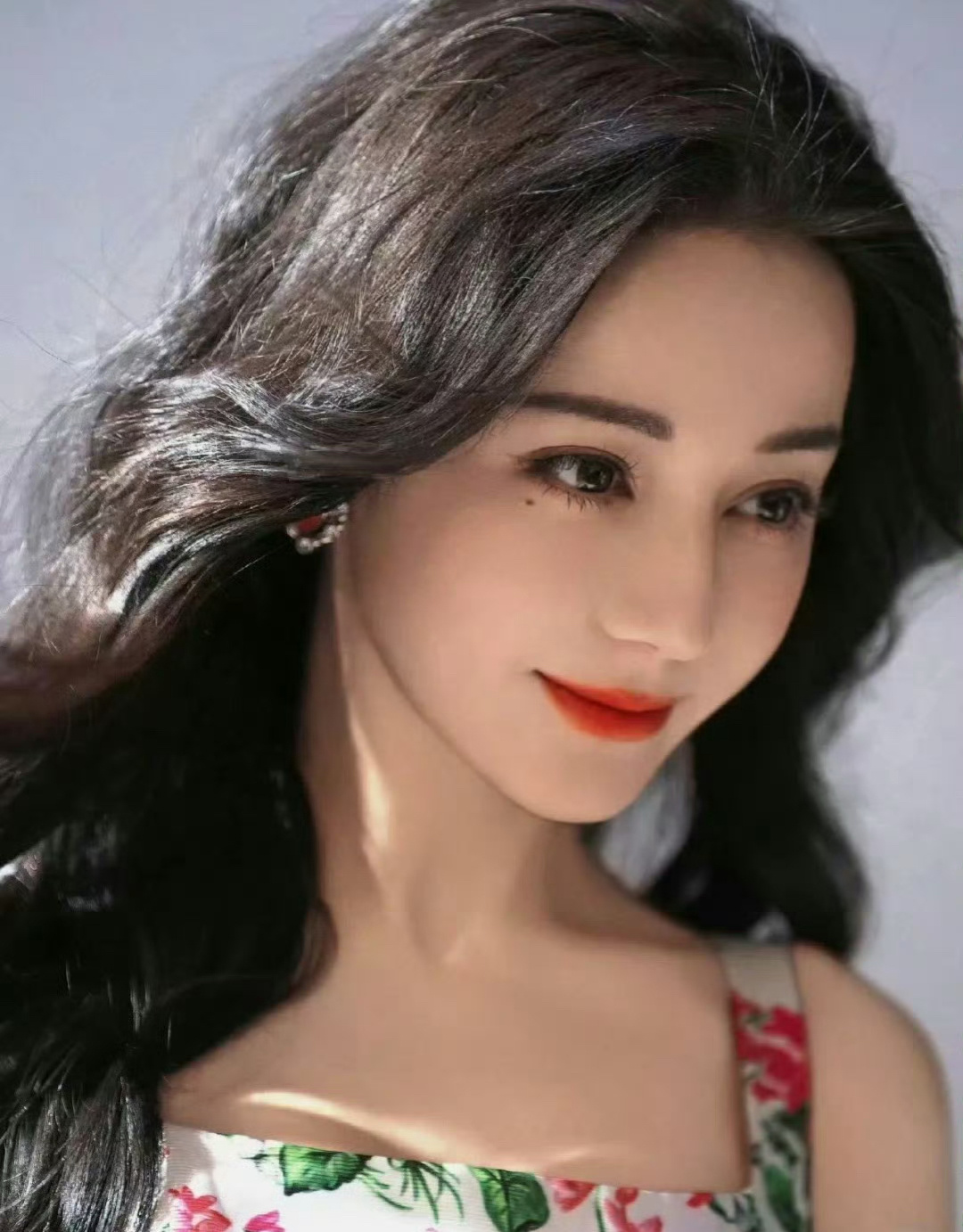 #迪丽热巴时尚芭莎9月刊#你可以永远相信迪丽热巴的时尚表现力，真的很期待时尚芭莎