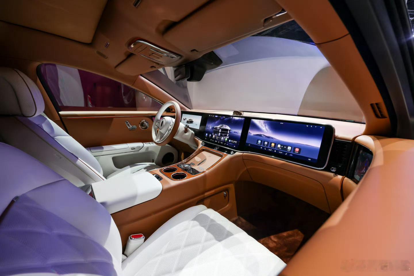 余承东检讨称以前做车不重视外观所以你和我说这是不注重外观的结果？？？？嗯？？？？