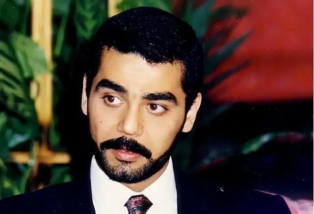 萨达姆的儿子乌代，在逃亡的时候为了保密行踪，竟然连续杀死了自己的17名保镖，美国