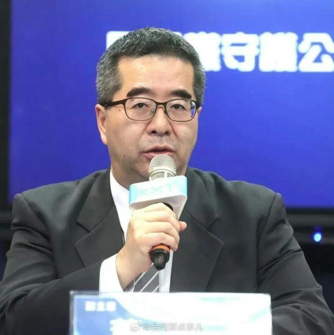 萧旭岑抛出一个惊雷：若台湾民众真想统，动手的未必是大陆，反可能是美日。他认为美日