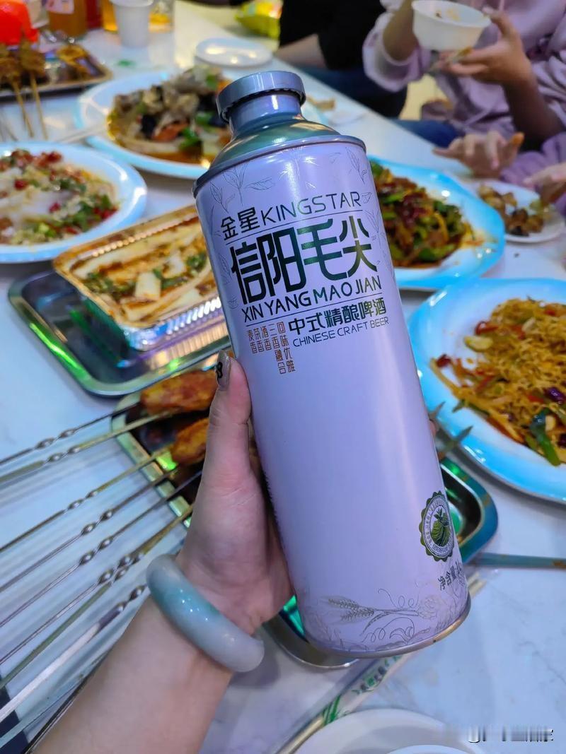 现在成年人的常态：热闹是别人的，安静才是自己
 
跟同事闲聊，才发现原来大家都一