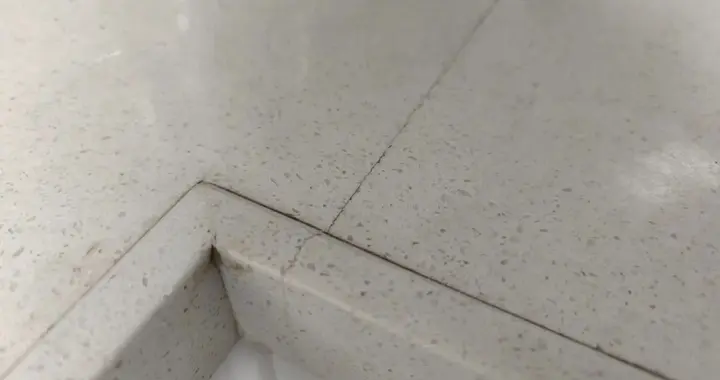 石英石台面“正退出”中国家庭？醒醒！岩板不锈钢，用了也上当！