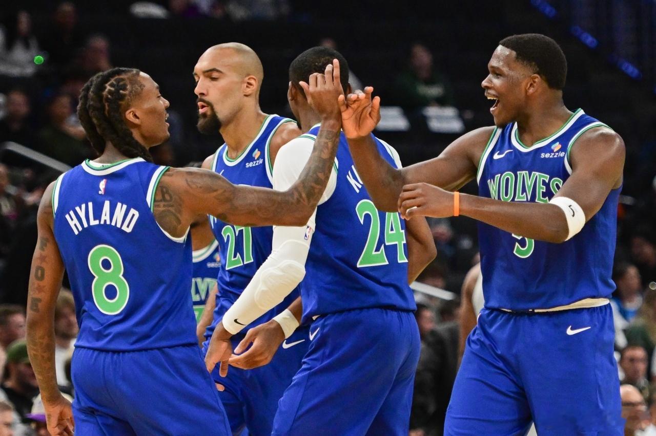 阿里纳斯：森林狼纸面实力已经够争冠 关键看什么时候磨合到位前NBA球星吉尔伯特·