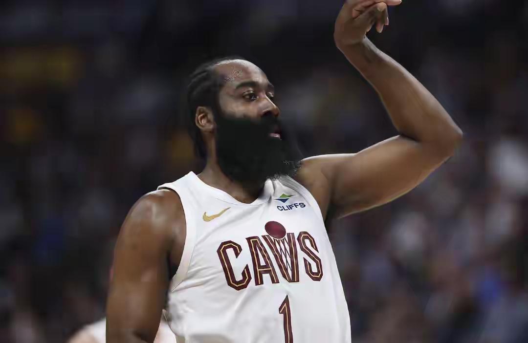 登峰造极！生涯三分球得分破万，罚球命中数超越摩西马龙升至历史第三，哈登一战独创两