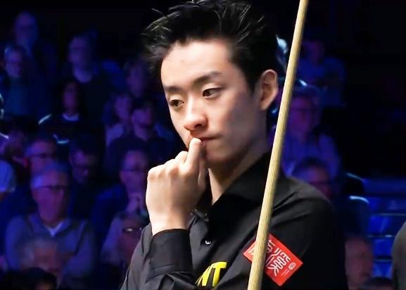 吴宜泽单杆过百难取胜，4-6不敌霍金斯，无缘威尔士公开赛决赛！
 
 
北京时间