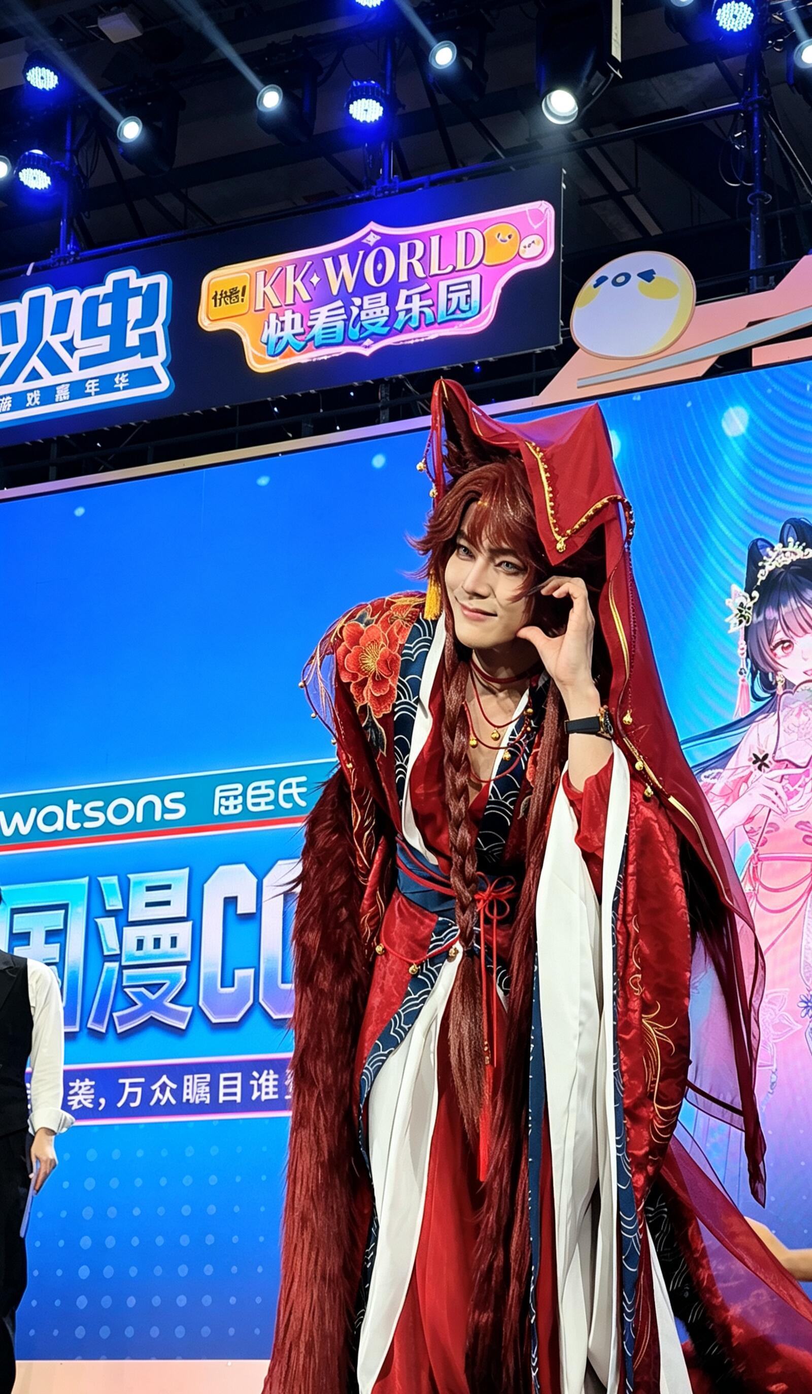 汪东城美成建模神了汪东城让粉丝冷静点 汪东城cos的慕兰泽简直是从游戏里直接走出