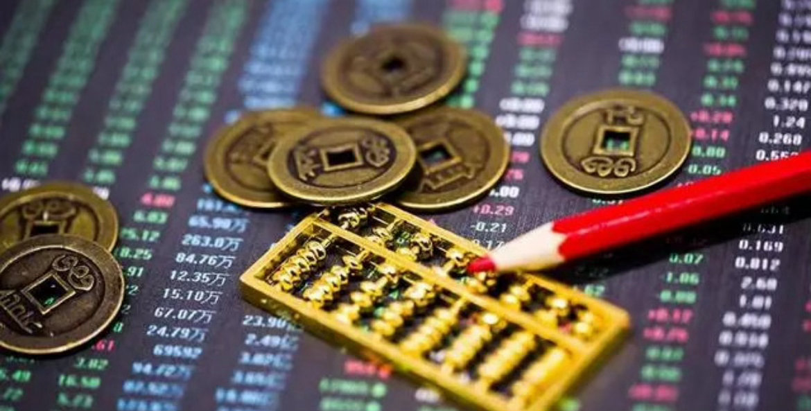 赛道夺冠引爆资本热情！张雪机车WSBK双冠创历史，概念股应声大涨彰显中国智造力量