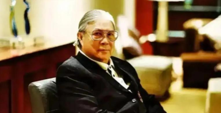 离婚19年，朱玲玲每周三仍回霍家吃饭。不是复婚，也不是演戏。2005年签完离婚协