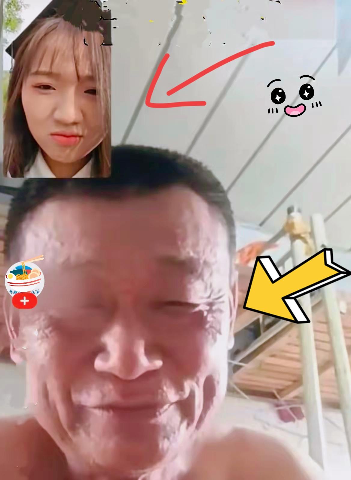 近日，辽宁沈阳一位即将大学毕业的女孩，穿着漂亮的学士服，开开心心和爸爸视频通话，