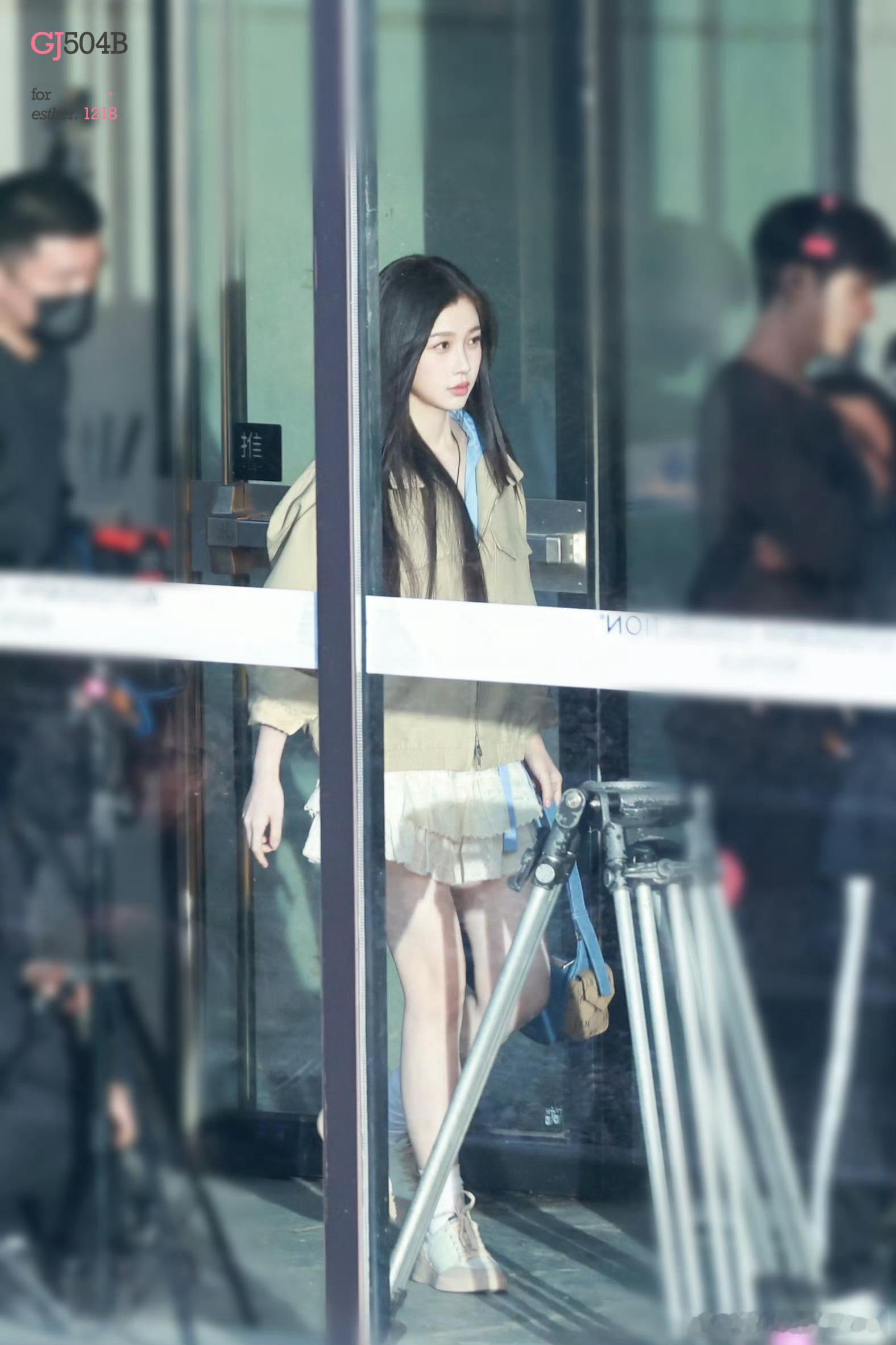 虞书欣简直古希腊掌管时尚的神 