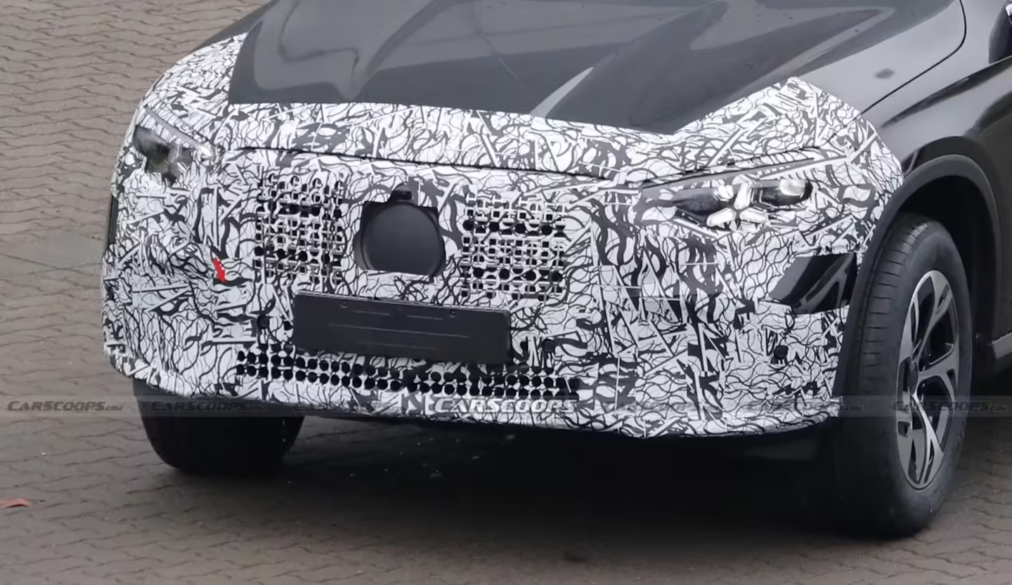 2027款奔驰燃油GLC的改款了，我看了一下，说白了不折腾核心，放弃大动干戈的钣