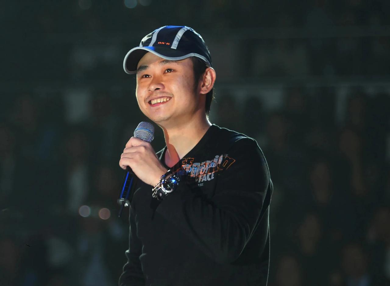 哎呀妈呀，老铁们，听说了吗？刀郎又要开演唱会啦！这回可不是空穴来风，成都、广州都