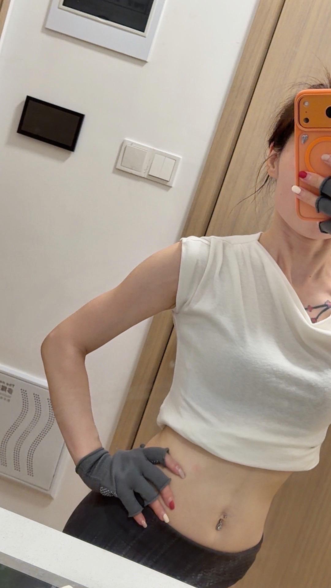 你说结婚的意义是什么 生个孩子，然后像我一样体验人间疾苦