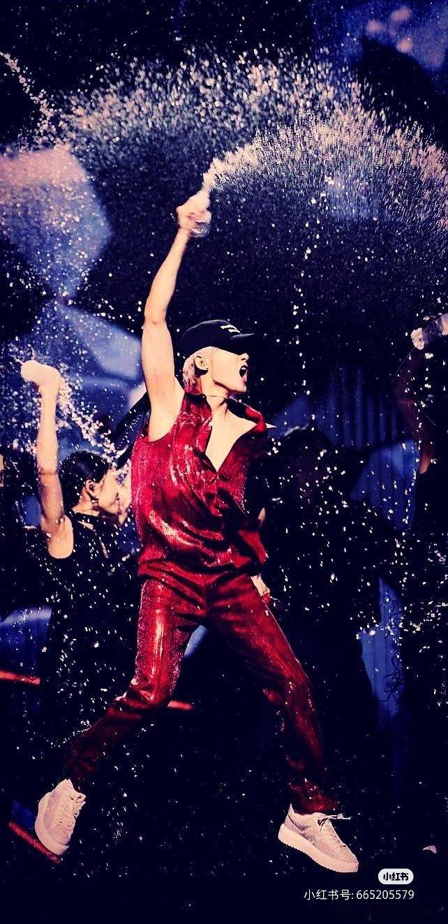 掐指一算，今天是个好日子！[awsl][awsl][awsl]终于可以打檀健次三