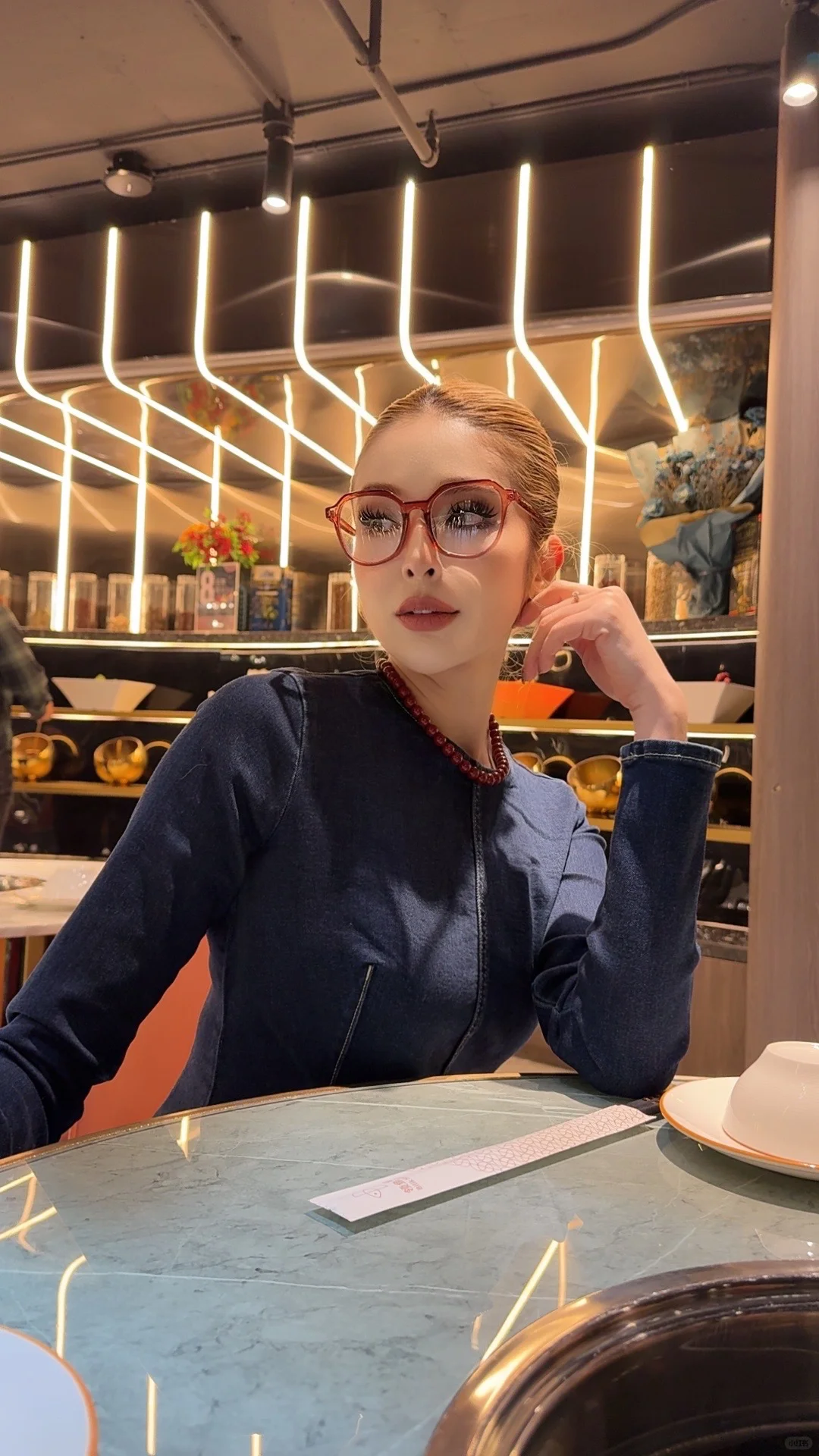 打算染头发，推荐个颜色姐妹们！要深色哦