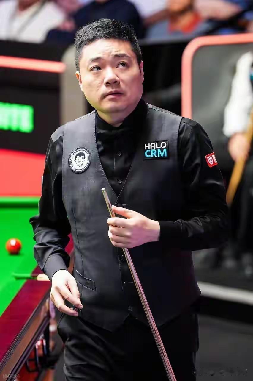 困境来临的时候，无论如何也挣脱不开
丁俊晖在太原和武汉失利，并没有影响到我的情