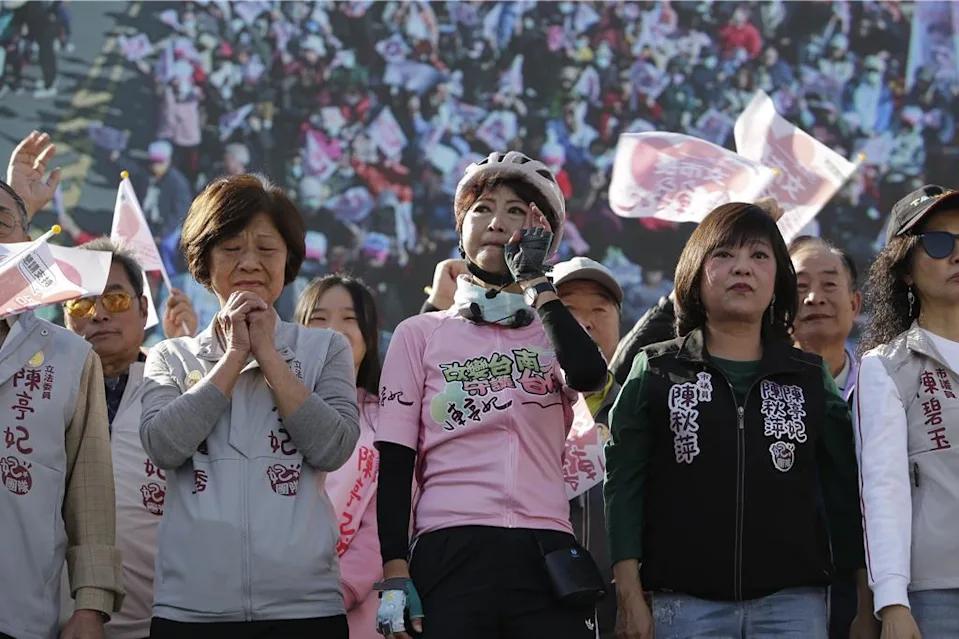 陈亭妃造势泪喊遭抹黑，赖清德子弟兵冷回：哭也是选举技术的一种
民进党台南市长初选
